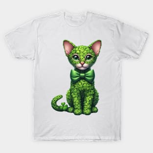 Clover Oriental Shorthair Cat St Patricks Day T-Shirt